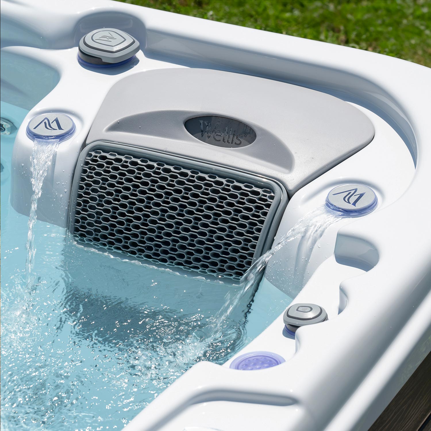 Wellis Lugano hot tub