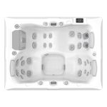 Wellis Teide Life hot tub top view