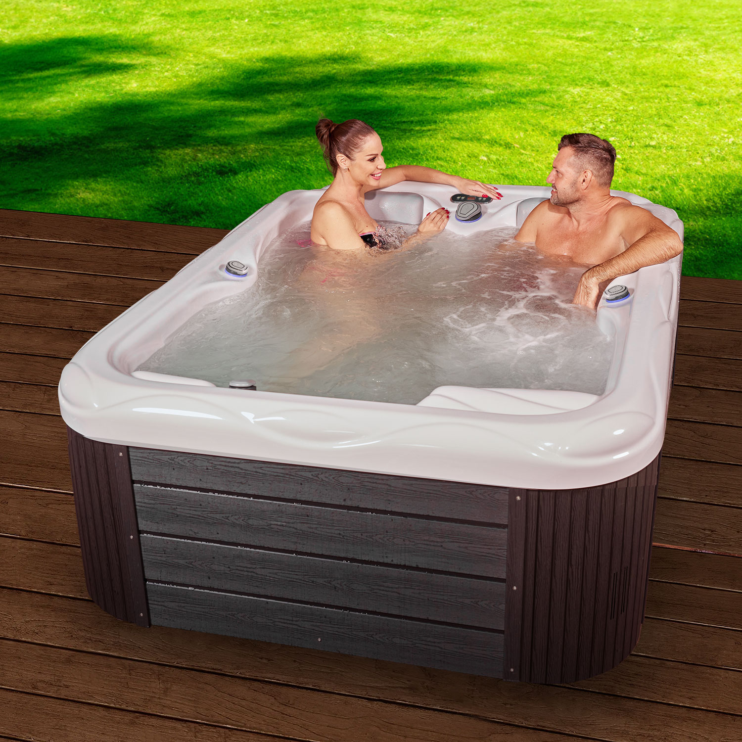 Wellis Mars hot tub