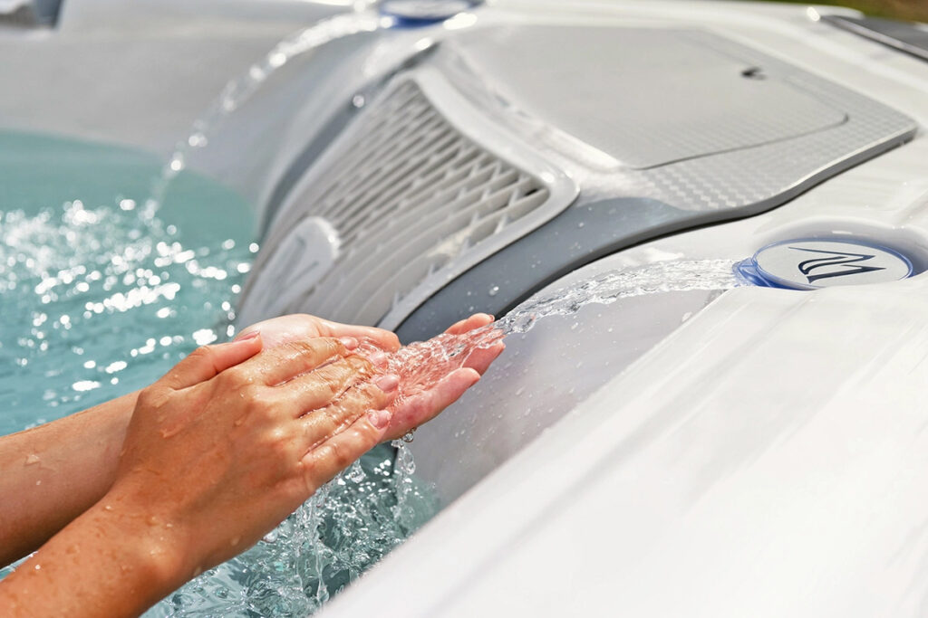 Make your home spa perfect: The art of relaxing in your Wellis Hot Tub 1 PeakLife flat fountain lifestyle 1024x683 1